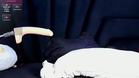 Snapshot of darkydolly_ chatting on 12/05/24, 12:33 Dolly  OnlyFans sickdollyx online show from 12/05/24, 12:33