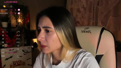 Belle online show from 10/22/25, 03:51