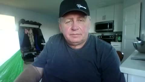 darlago online show from 11/14/25, 10:07