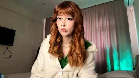 Lina online show from 05/03/26, 01:06