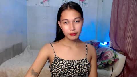 Snapshot of darling_sweetheartxx chatting on 12/02/25, 09:47 YOUR ATHENA online show from 12/02/25, 09:47