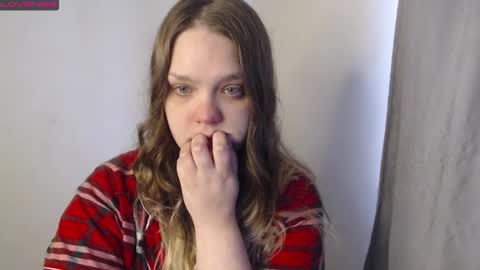 darling_tony18 online show from 09/18/25, 11:45