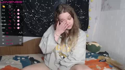 darling_tony18 online show from 10/25/25, 02:56