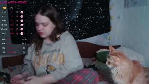 Snapshot of darling_tony18 chatting on 12/17/25, 08:15 darling_tony18 online show from 12/17/25, 08:15