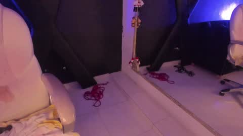 Darling online show from 01/03/25, 07:50