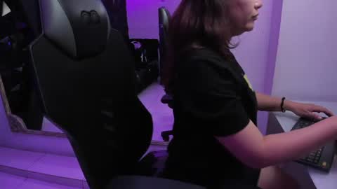 Darling online show from 07/28/26, 12:23