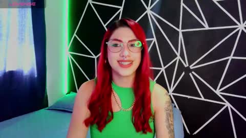 Snapshot of darlyhooper1_ chatting on 09/24/25, 08:45 Darlyhooper online show from 09/24/25, 08:45