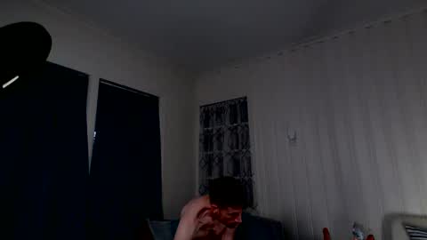 DlovesToBeWatched online show from 10/18/25, 11:38