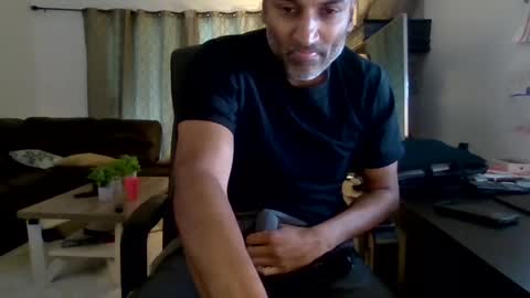 darryl43321 online show from 10/01/25, 08:15