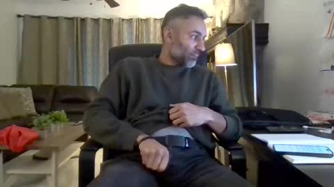 Snapshot of darryl43321 chatting on 01/06/26, 07:28 darryl43321 online show from 01/06/26, 07:28