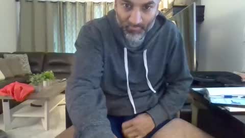 Snapshot of darryl43321 chatting on 01/09/26, 05:37 darryl43321 online show from 01/09/26, 05:37