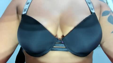 Snapshot of darsha__sahu chatting on 04/17/26, 02:47 Darsha online show from 04/17/26, 02:47