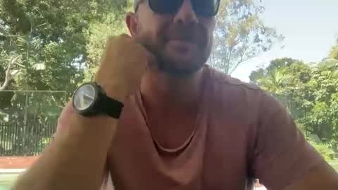 dartanian0001 online show from 10/02/25, 03:13