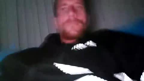 Snapshot of darts921 chatting on 04/25/26, 03:42 James online show from 04/25/26, 03:42