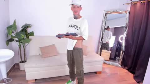 darwin_stark online show from 07/20/26, 07:22