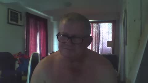 Snapshot of darwincock chatting on 12/05/24, 06:10 darwincock online show from 12/05/24, 06:10