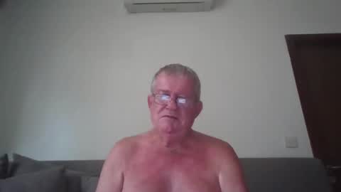 darwincock online show from 06/06/26, 01:11