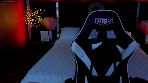 daryana_gray online show from 06/01/26, 06:15