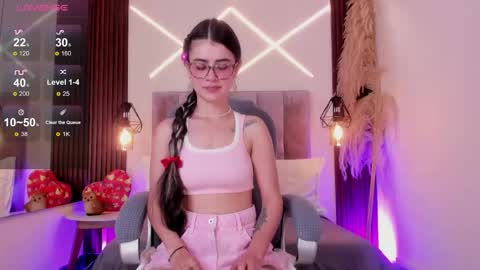 Snapshot of dasha_rodriguez chatting on 06/03/26, 01:57 dasha_rodriguez online show from 06/03/26, 01:57