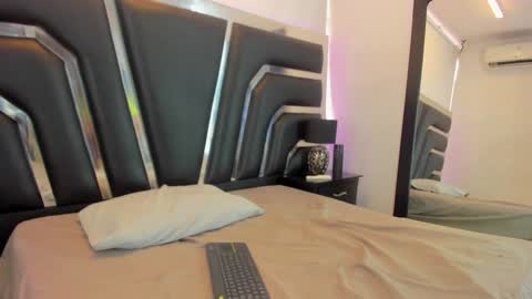 Dasha Foxxx online show from 12/30/24, 05:55