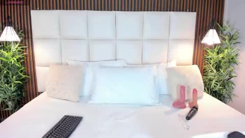 Dasha online show from 10/08/25, 11:30