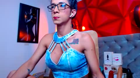 Dasly online show from 09/20/25, 03:07