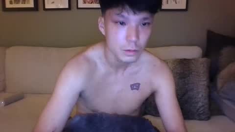 Snapshot of datnutboi chatting on 09/30/25, 06:51 datnutboi online show from 09/30/25, 06:51