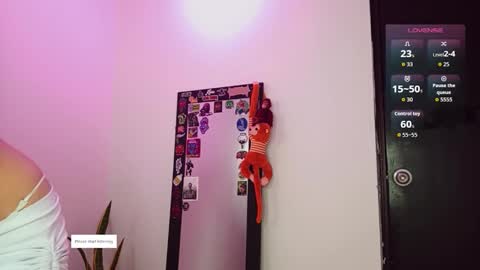 Snapshot of daturastramonium_ chatting on 01/18/26, 03:54 Marie Anne online show from 01/18/26, 03:54