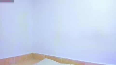 Snapshot of dav_nagel chatting on 10/13/25, 01:27 angel online show from 10/13/25, 01:27