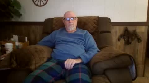 dave571960 online show from 11/27/25, 11:45