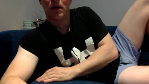 daveb709709709 online show from 11/10/25, 02:54