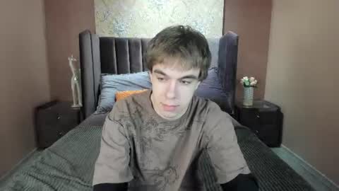 Snapshot of davebevy chatting on 06/14/26, 07:27 Dave online show from 06/14/26, 07:27