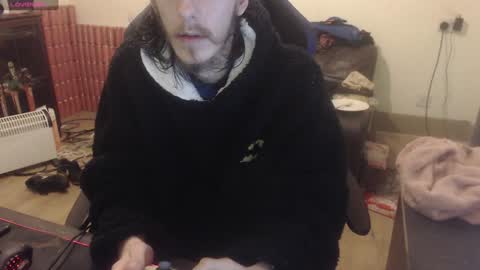 Snapshot of daver281197 chatting on 12/02/24, 06:20 dave online show from 12/02/24, 06:20