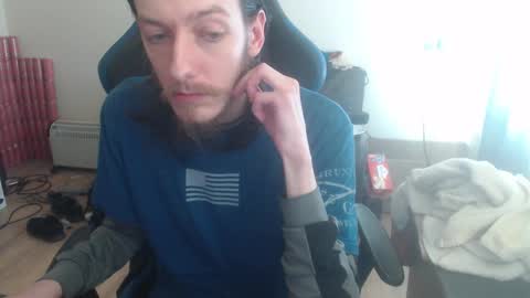 Snapshot of daver281197 chatting on 03/03/25, 10:17 dave online show from 03/03/25, 10:17