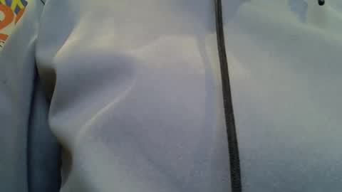 Snapshot of davesmth chatting on 12/17/25, 03:07 Davesmth online show from 12/17/25, 03:07