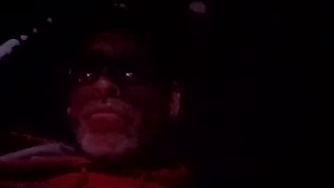 Snapshot of david3031438 chatting on 04/13/26, 12:05 David1438 online show from 04/13/26, 12:05