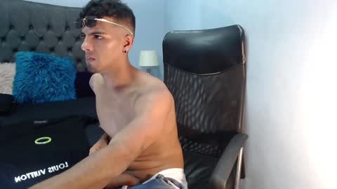 Snapshot of david_bandercock chatting on 12/05/24, 04:31 david_bandercock online show from 12/05/24, 04:31