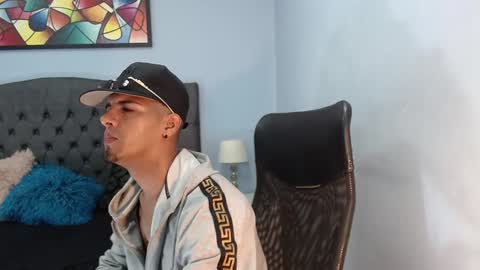 Snapshot of david_bandercock chatting on 12/08/24, 05:29 david_bandercock online show from 12/08/24, 05:29