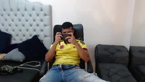 Snapshot of david_bandercock chatting on 01/28/25, 06:38 david_bandercock online show from 01/28/25, 06:38