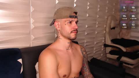 David col11 online show from 10/17/25, 07:33