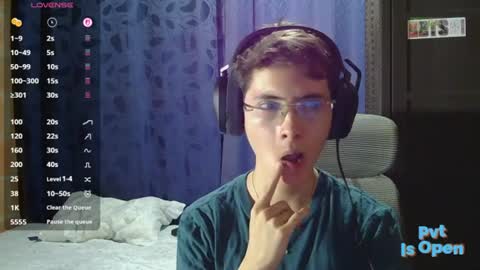 ProgrammerBoy online show from 06/28/26, 01:22