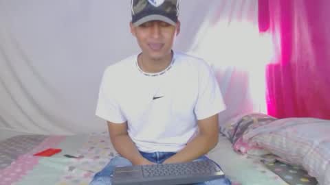 Snapshot of david_efrem chatting on 02/19/25, 09:58 david_efrem online show from 02/19/25, 09:58