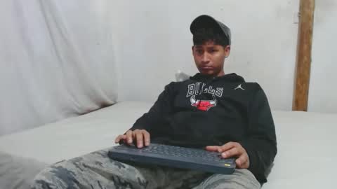 Snapshot of david_efrem chatting on 09/21/25, 06:09 david_efrem online show from 09/21/25, 06:09