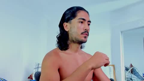 Snapshot of david_johnson372 chatting on 10/11/25, 11:42 Hey im David that loves to explore and speak their fantasies. Very open talktative and nice. Feel free to chat with me online show from 10/11/25, 11:42