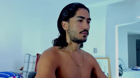 Snapshot of david_johnson372 chatting on 10/21/25, 11:22 Hey im David that loves to explore and speak their fantasies. Very open talktative and nice. Feel free to chat with me online show from 10/21/25, 11:22