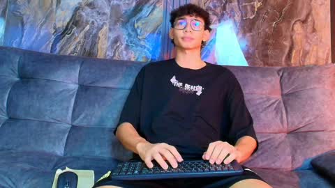 David online show from 12/08/24, 11:19
