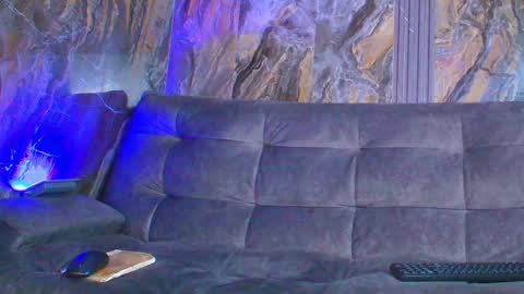 David online show from 02/17/25, 09:41
