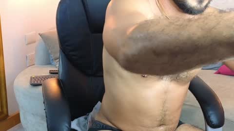 JF oliveira online show from 12/04/24, 11:19