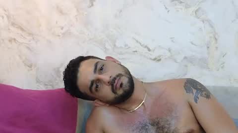 JF oliveira online show from 12/19/24, 04:24