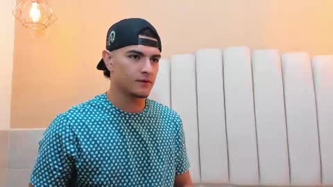 david_victoriaa online show from 02/22/25, 01:13